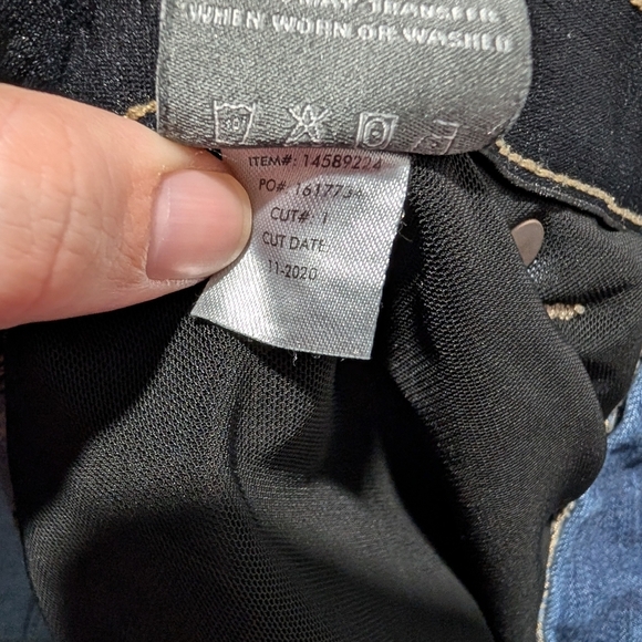 Torrid Dark Wash Bombshell Skinny Premium Stretch High-Rise Jean in Size 20R - Picture 14 of 15